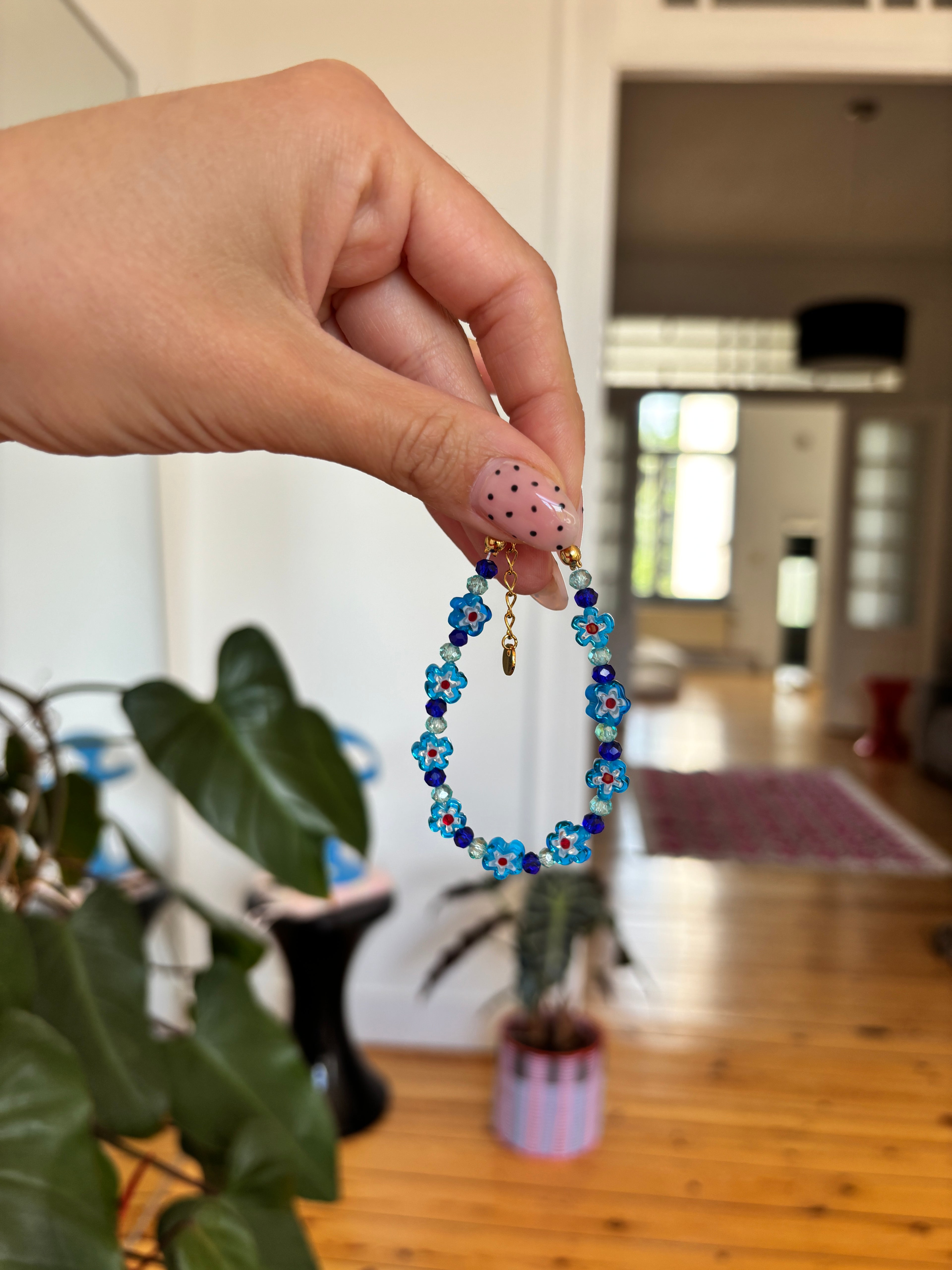 blue jeans (bracelet)
