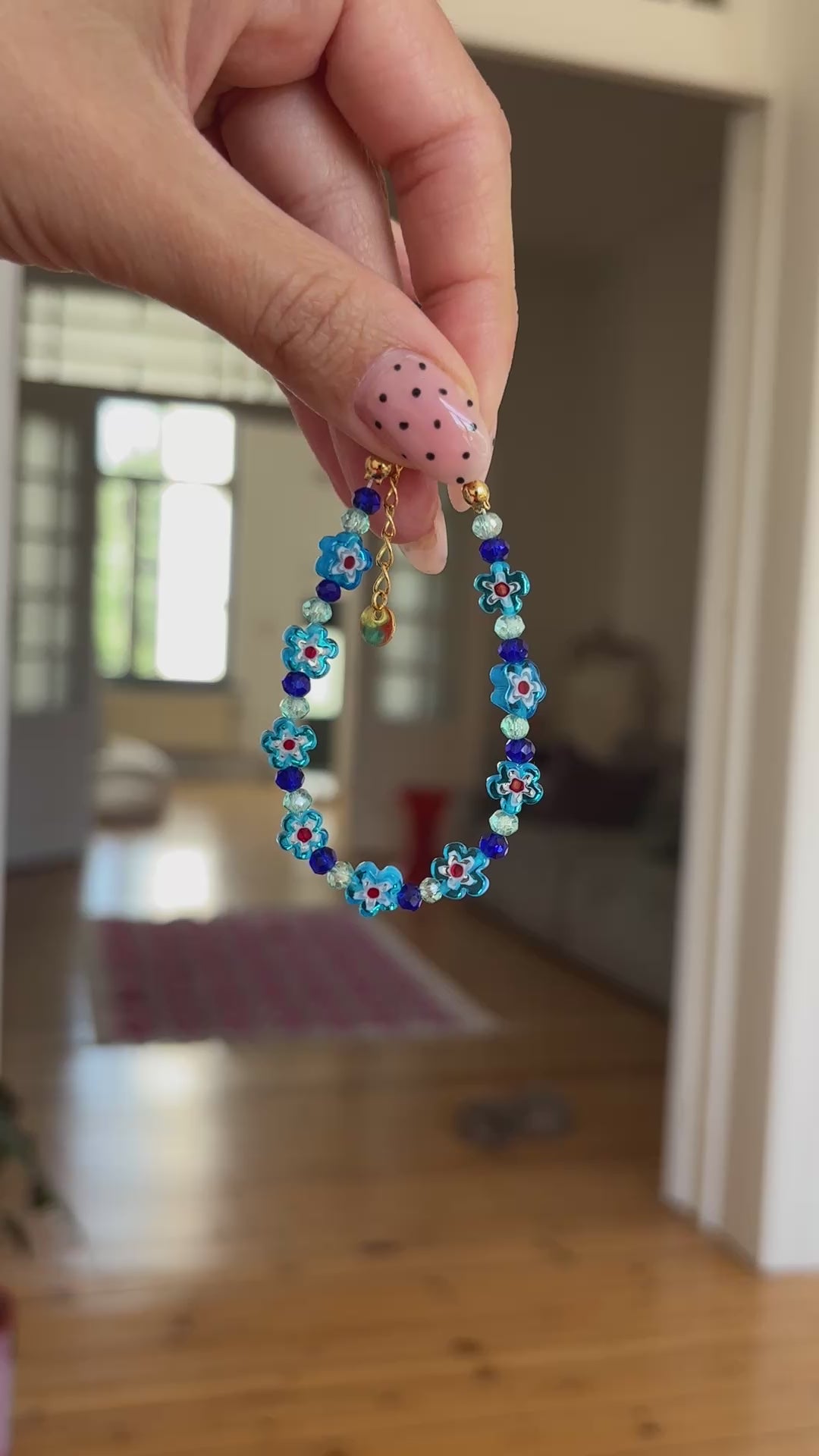 blue jeans (bracelet)