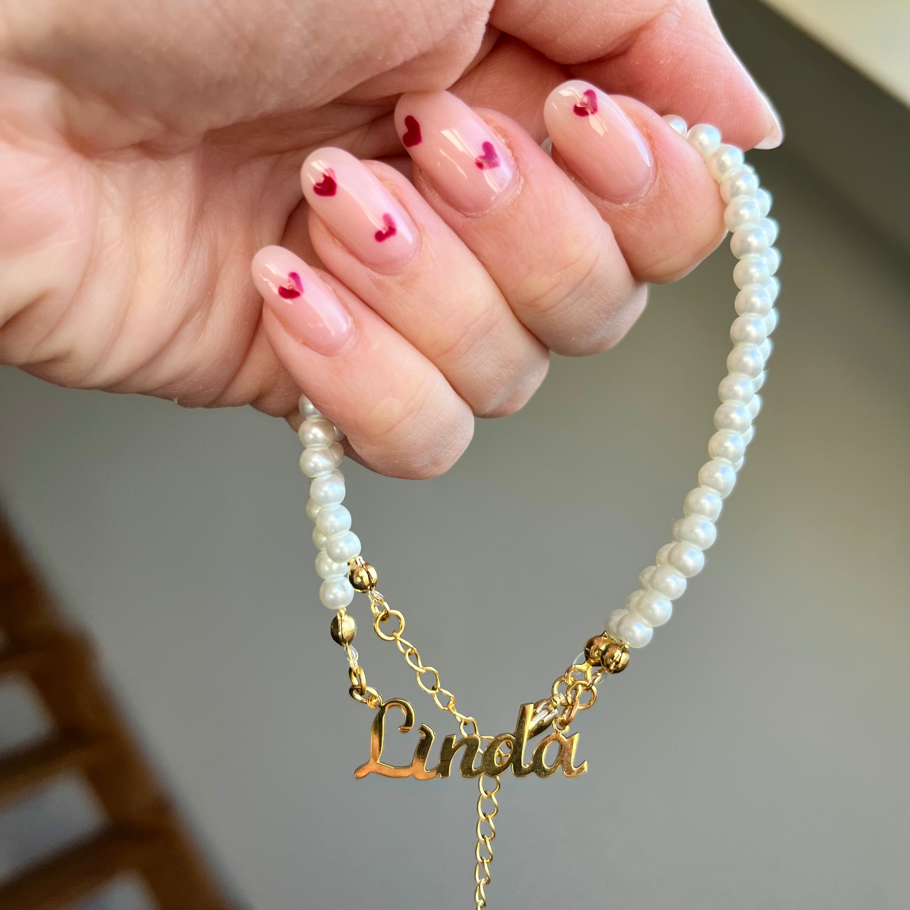 one word small (collier)