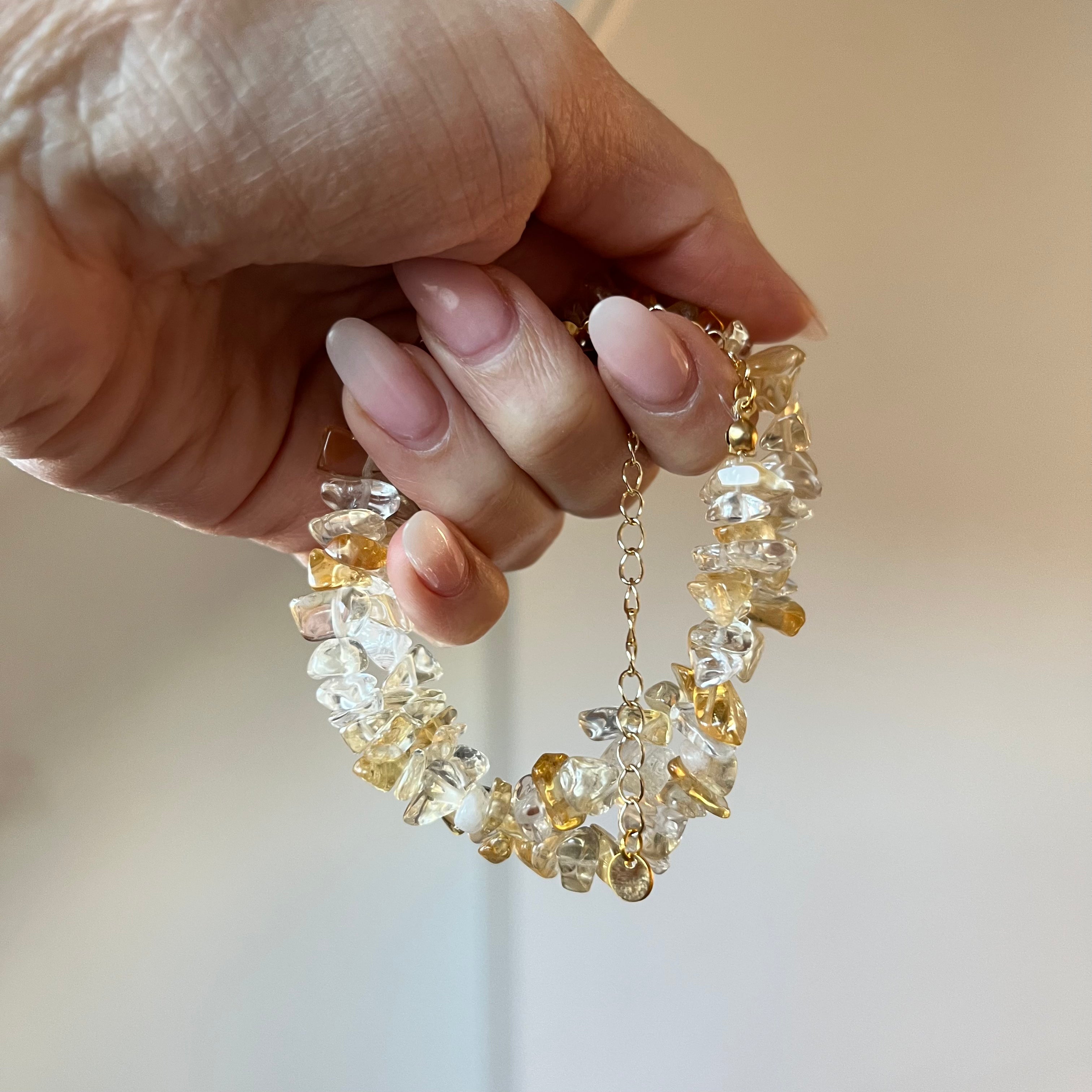 everybody loves the sunshine (collier)